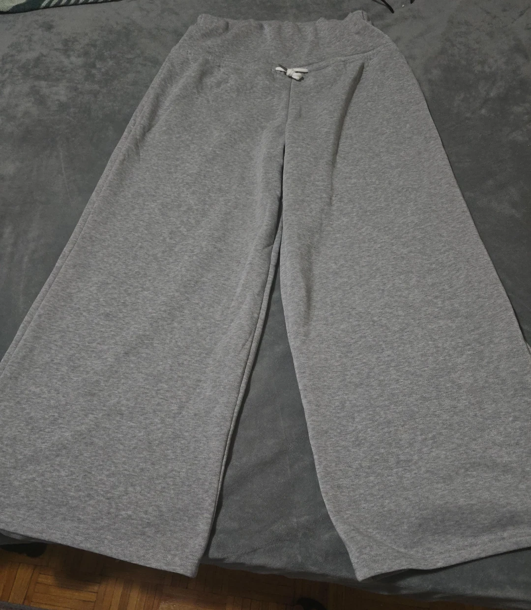 Brand new Grey Wide Leg Sweatpants
