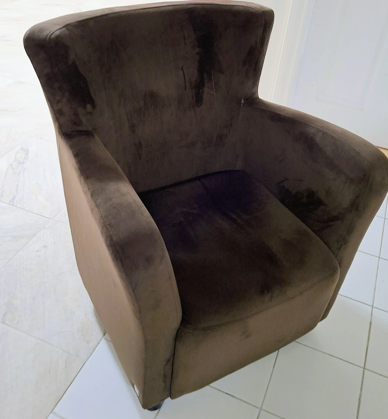 Brown Armchair - photo 2