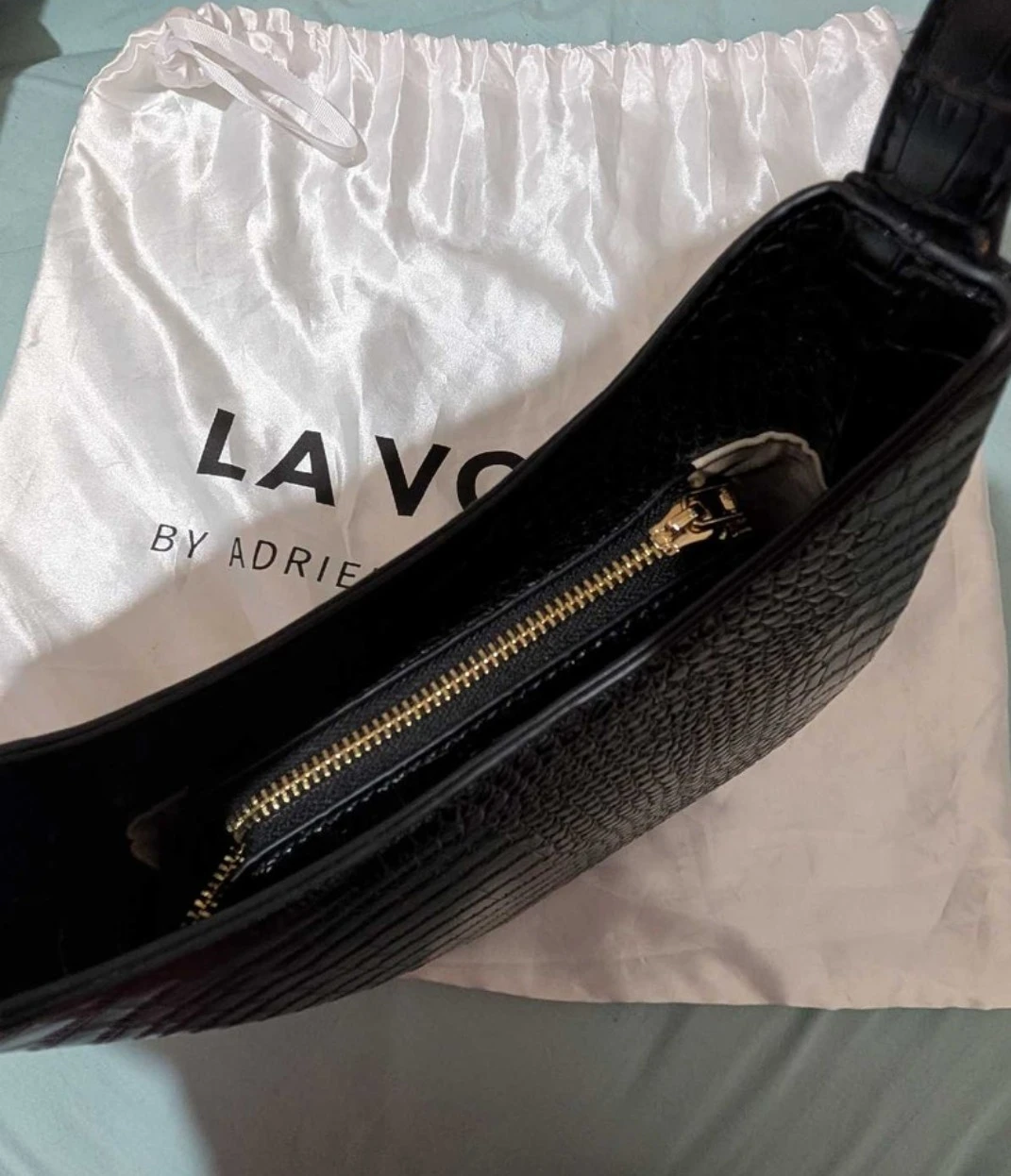 La Voute - La Lune Shoulder Bag - photo 3