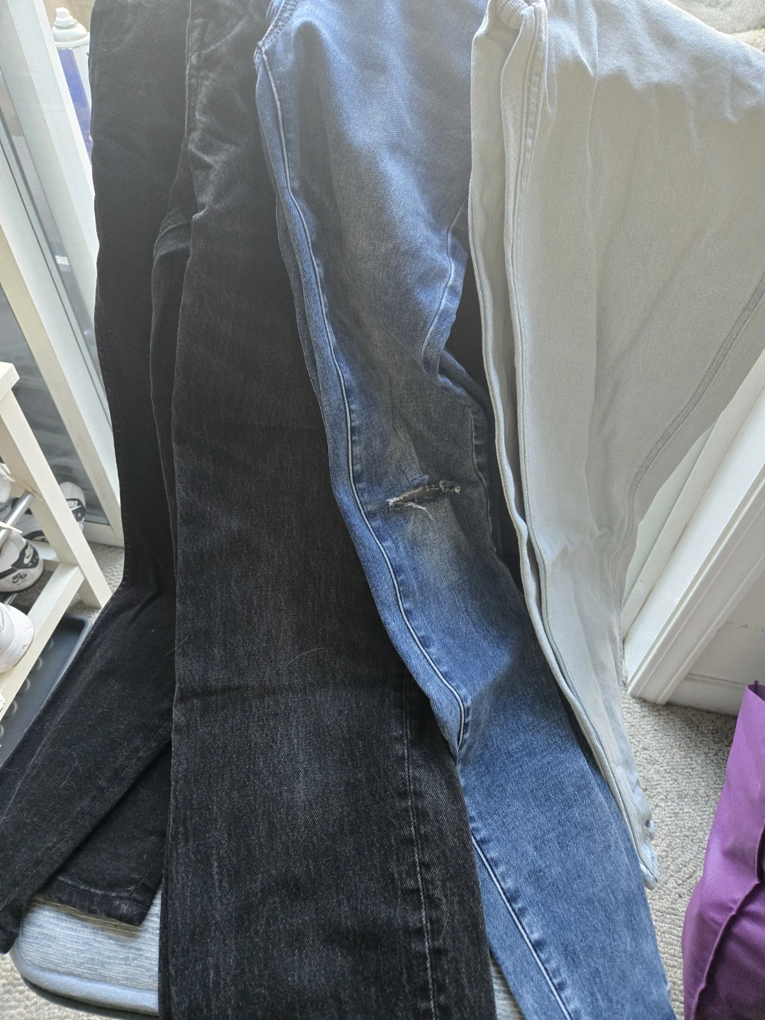 $10 three Women's Jeans (2 Zara, 1 American Eagle) - photo 5