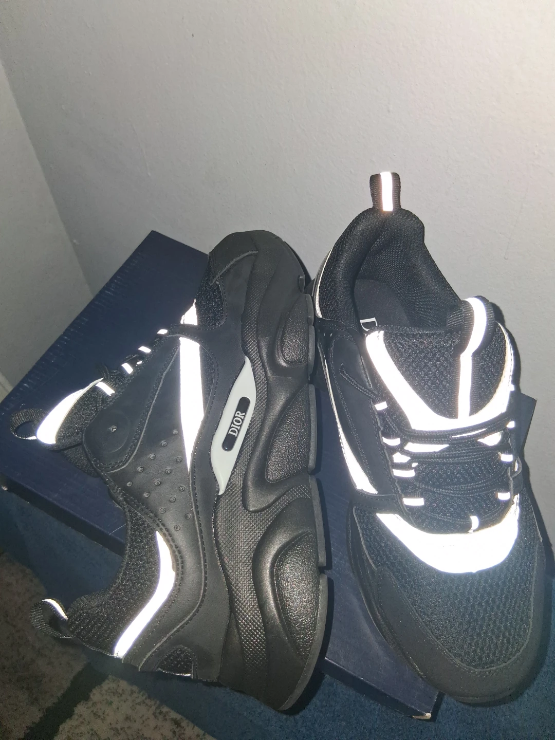 Dior B22 Sneakers - Black/White