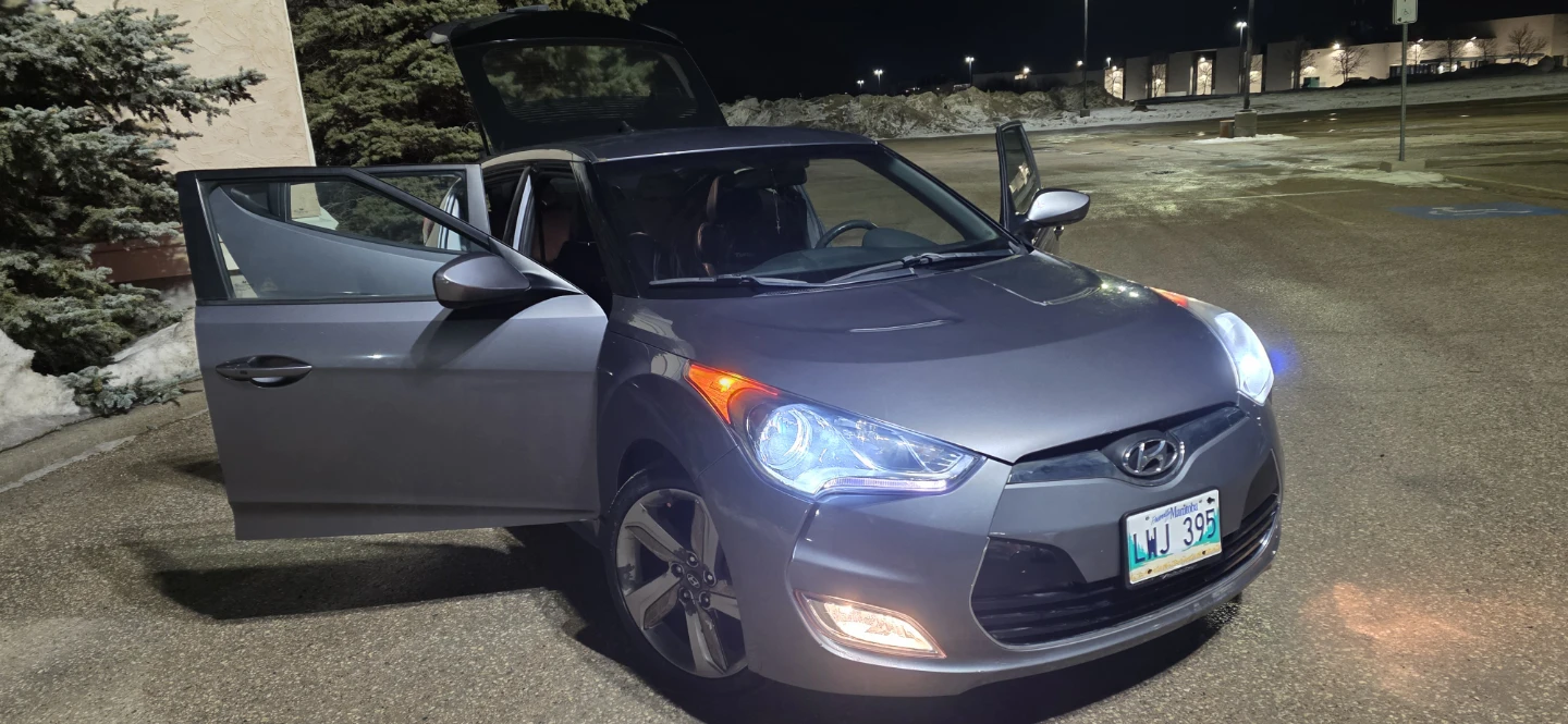 Hyundai Veloster Grey