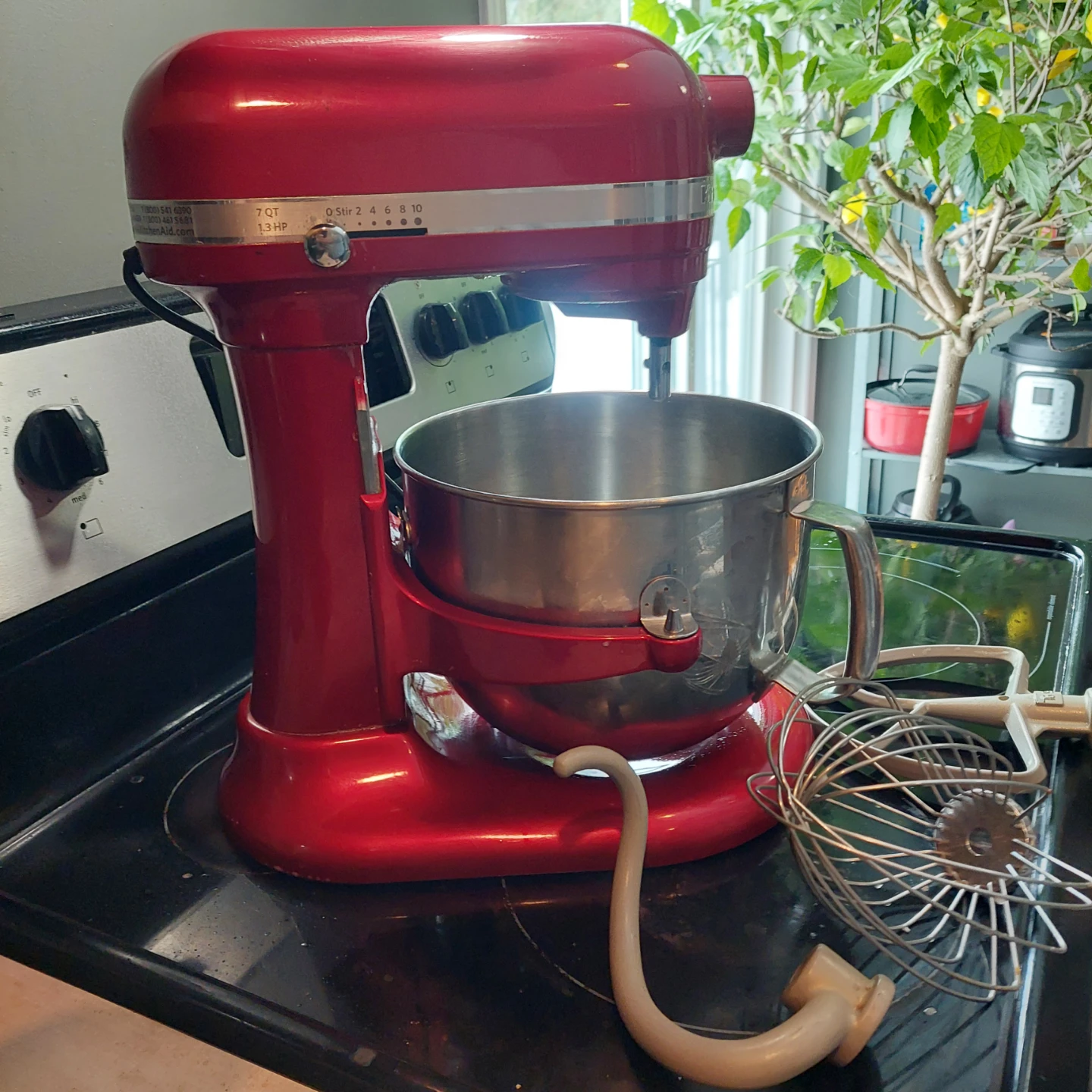 KitchenAid Stand Mixer - Red - photo 2