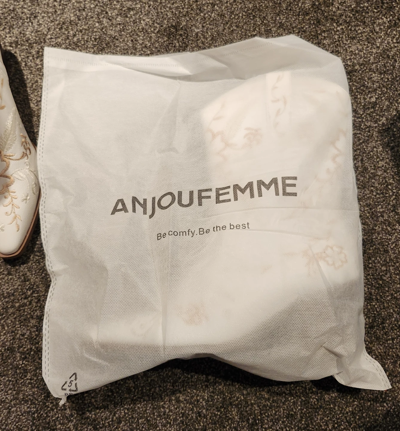 Anjoufemme White Embroidered Cowboy Boots - photo 5
