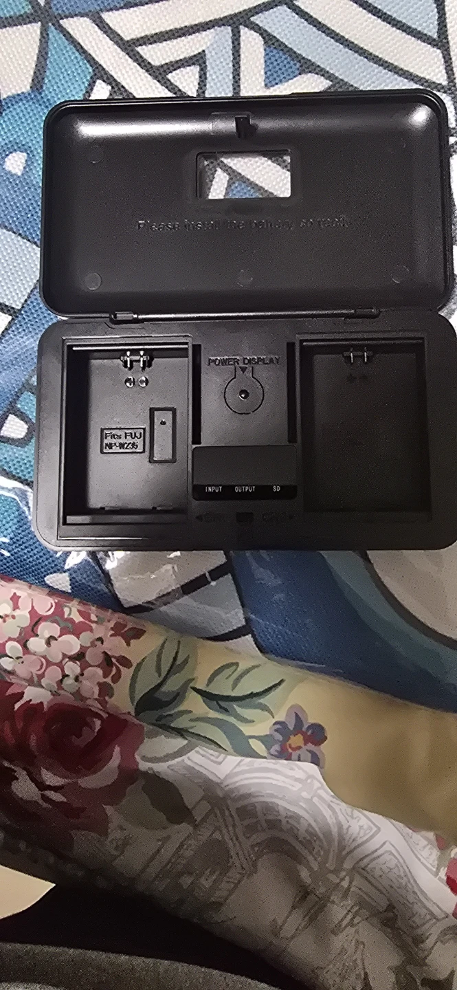 Multi-function Charger for Fujifilm NP-W235 - photo 3