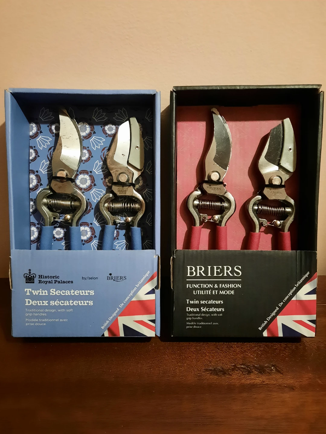 🏆Garden Pruning Shears $15 Per Box of 2 Pieces🏆
