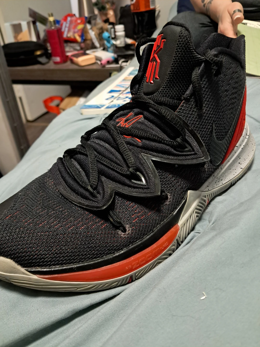 Nike Kyrie 5 Basketball Shoes 🏆