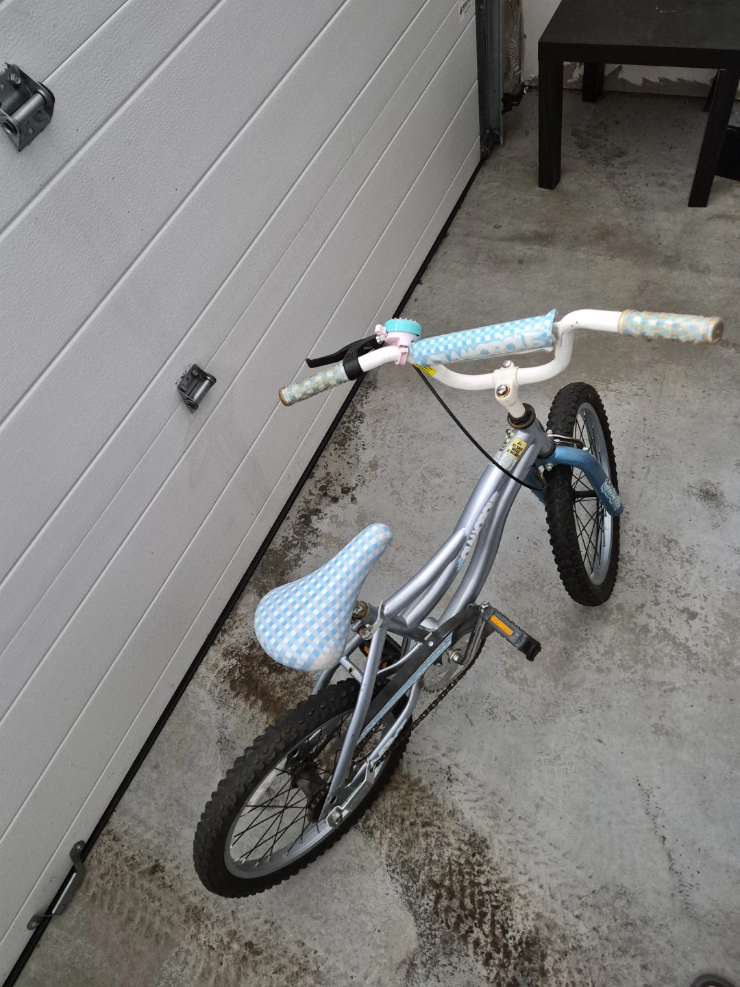 Girls' Bicycle - photo 2