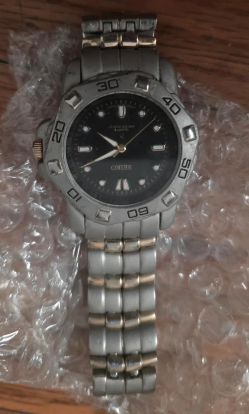 Seiko Quartz Watch - Stainless Steel