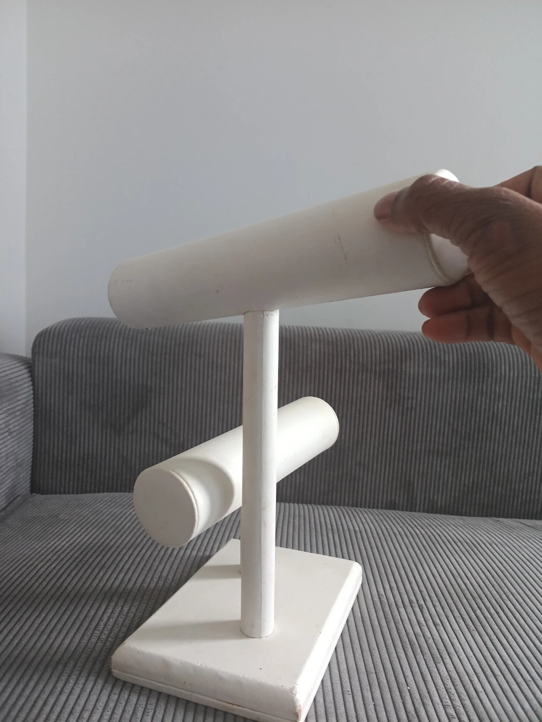 White 2-Tier Bracelet Display Stand - photo 4