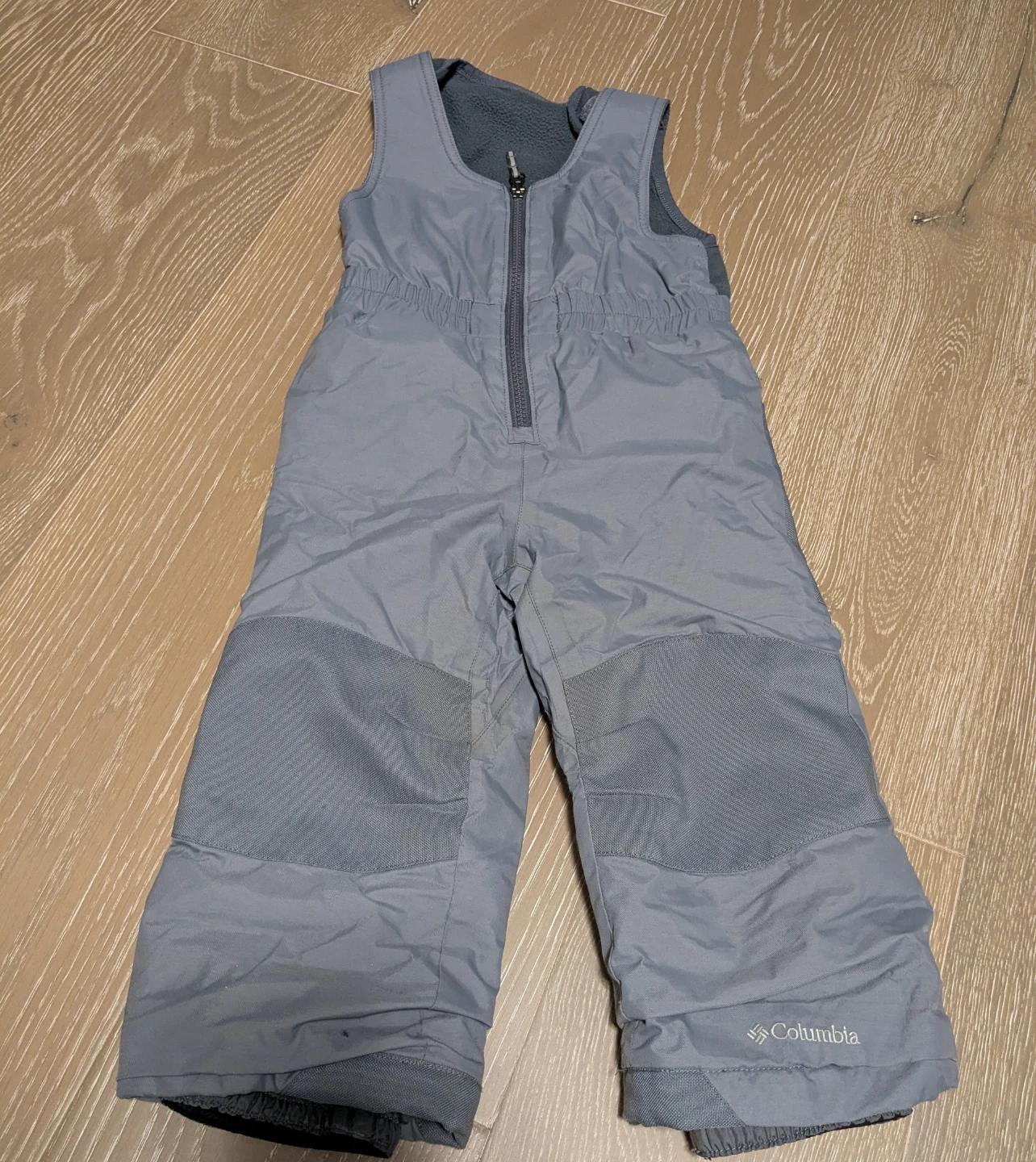 3T Columbia Snow pants with bib