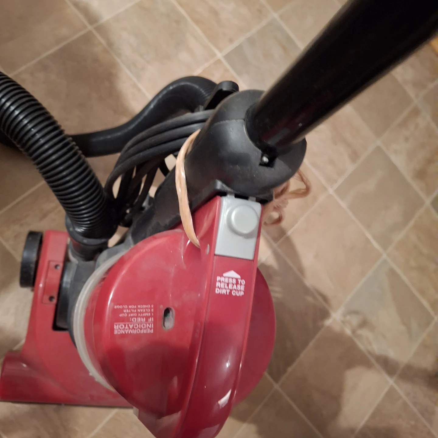 Dirt Devil Lite Bagless Upright Vacuum * minor flaw* - photo 2