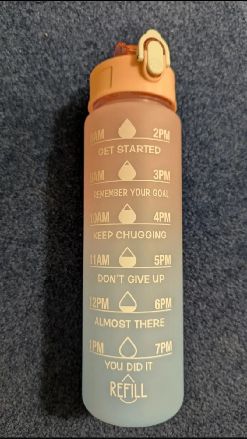 NEW! Graduated Water Bottle with Straw