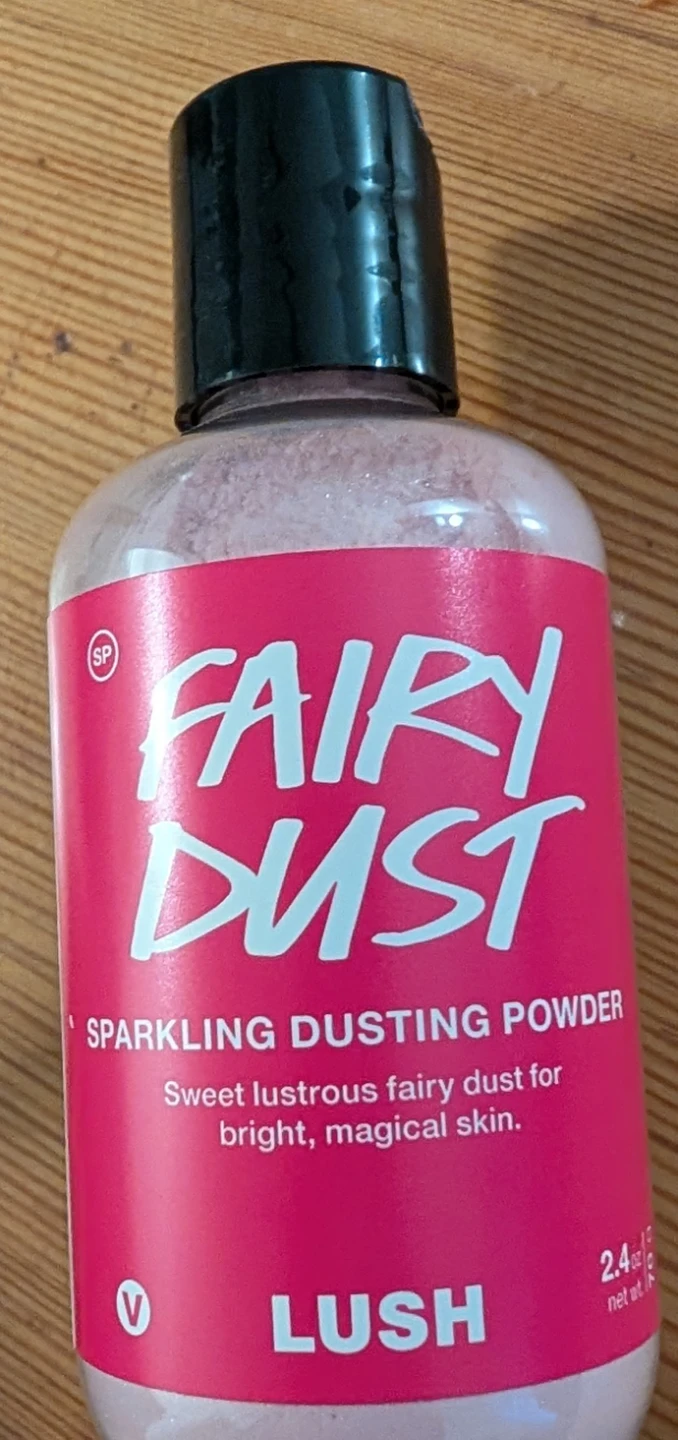 LUSH Fairy Dust Sparkling Dusting Powder