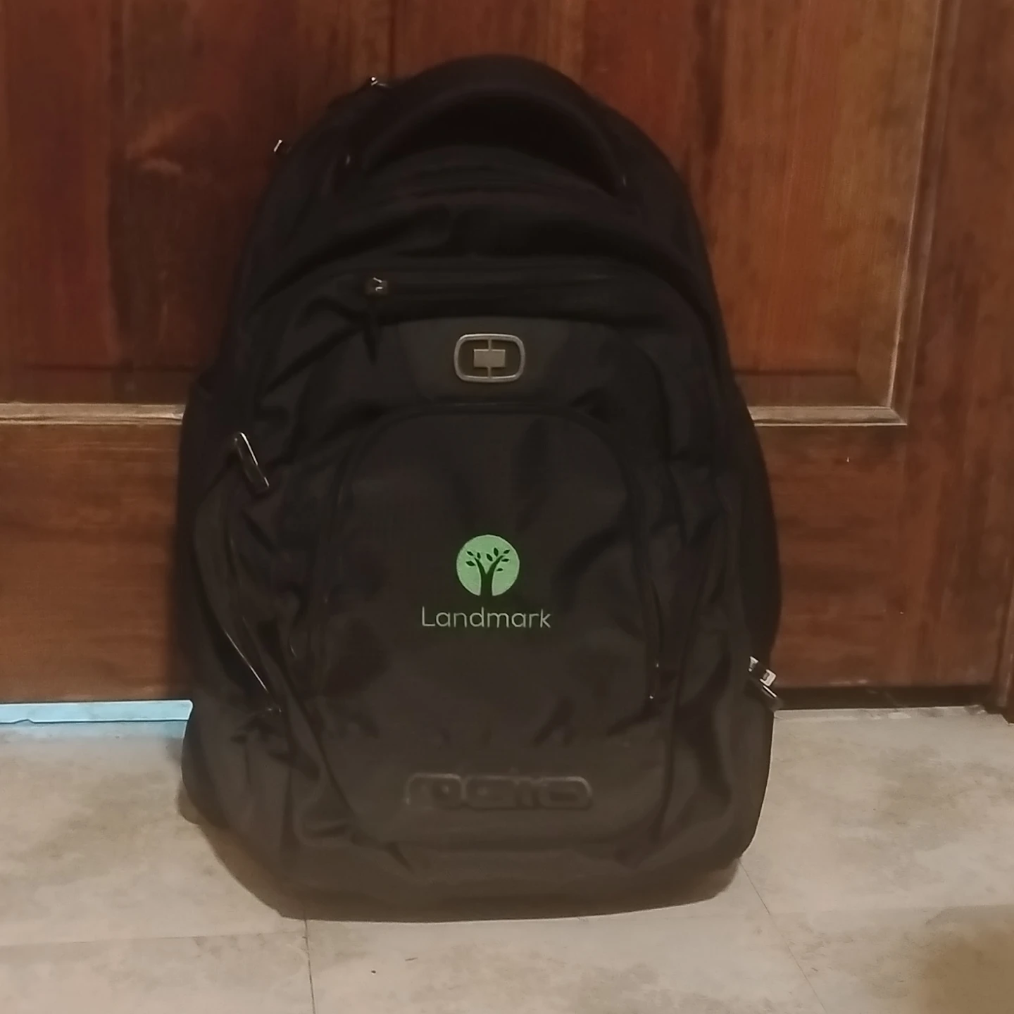 "OGIO WHEELIE" Landmark Rolling Backpack wheeled laptop bag - photo 2
