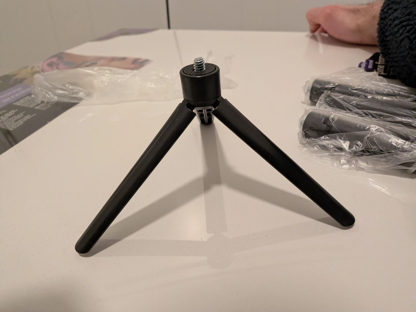 Small Black Tripod 4