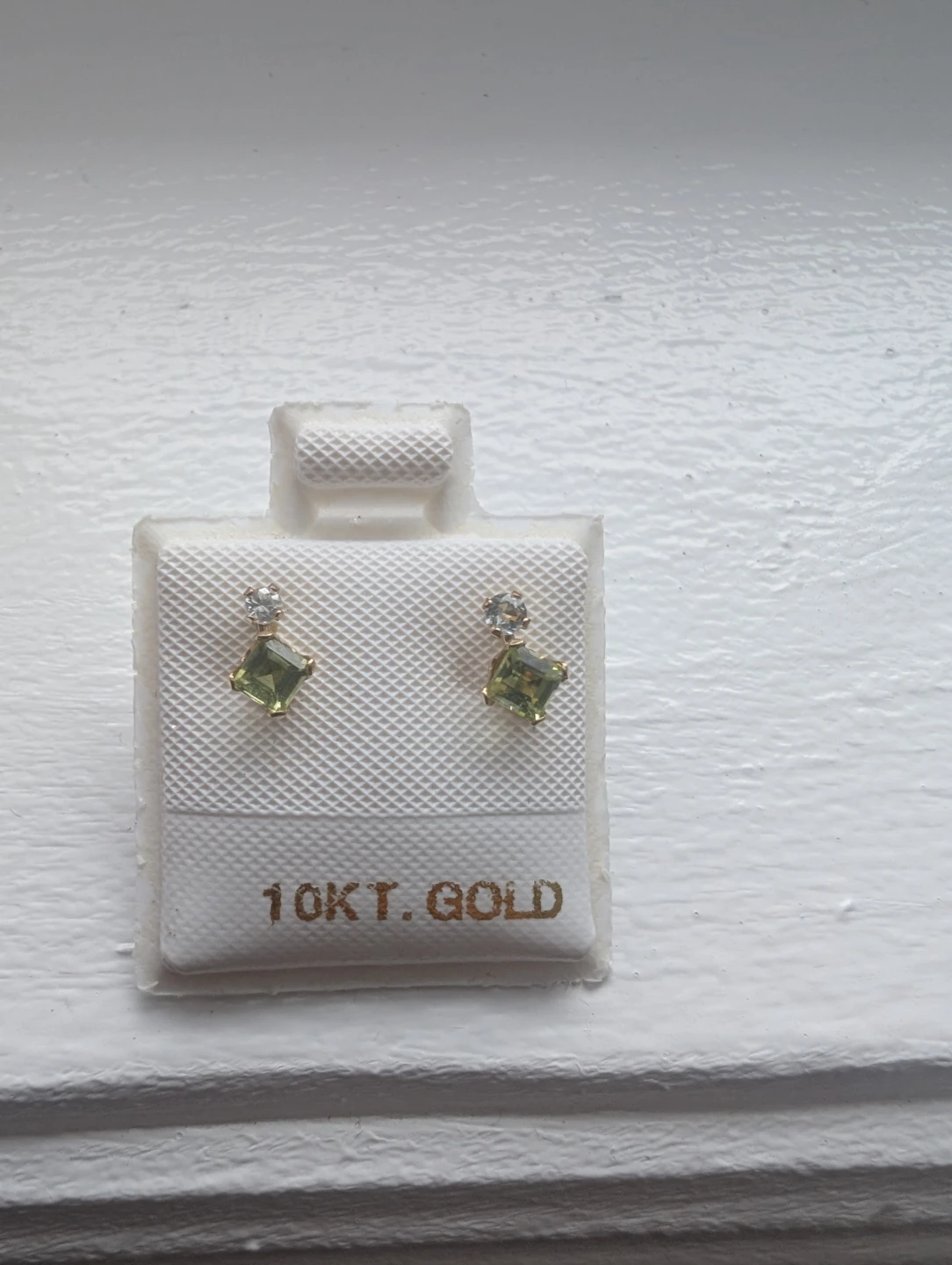 Brand New 10K Yellow Gold Diamond & Peridot Earrings For Sale - photo 5