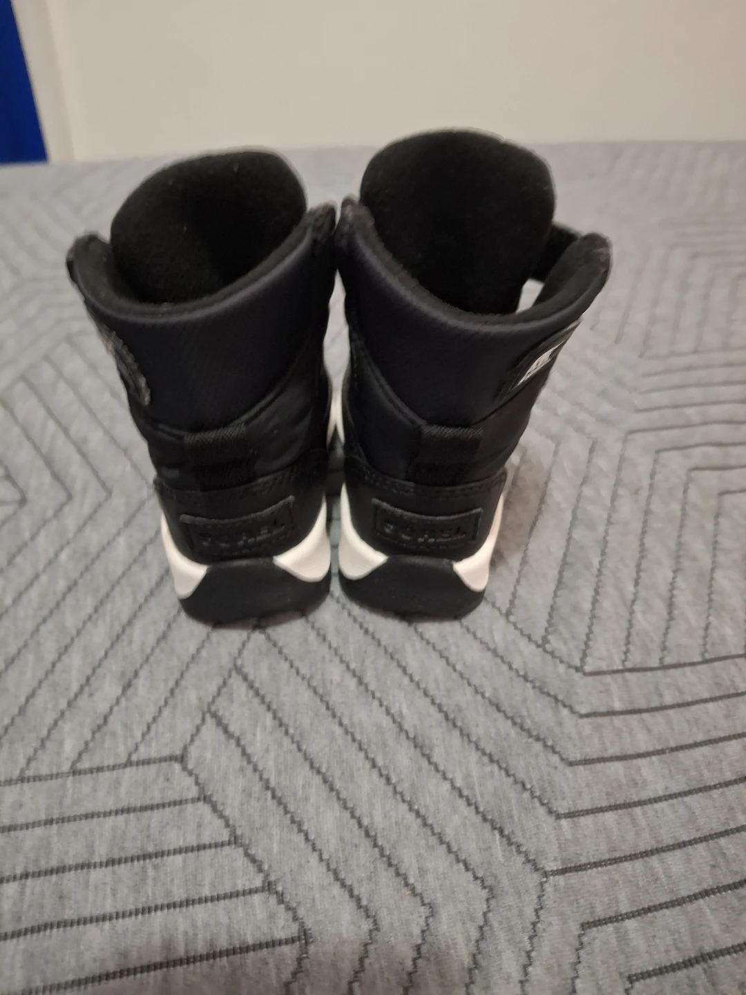 Sorel Black Waterproof Winter Boots - Toddler Size 5 - photo 4