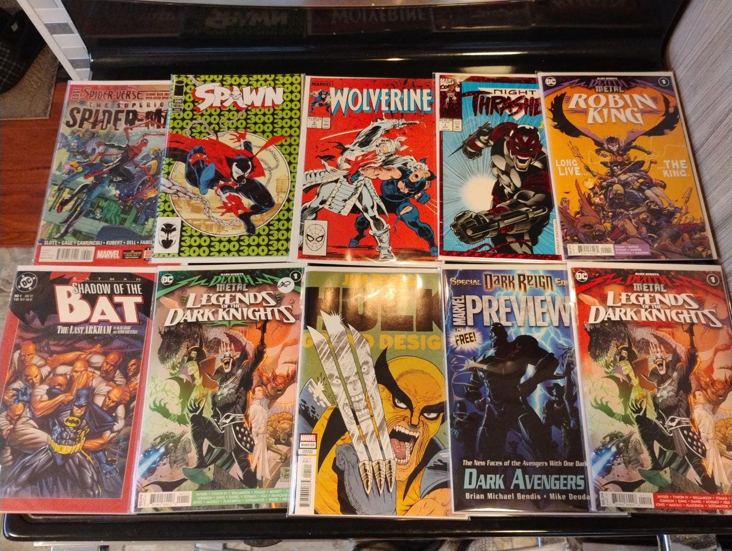 Comic book lot.