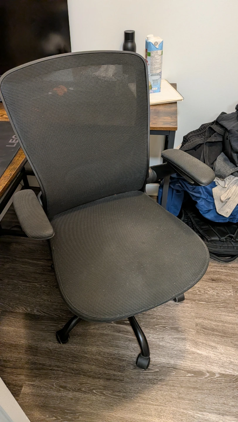 Black Ergonomic Mesh Office Chair - photo 3