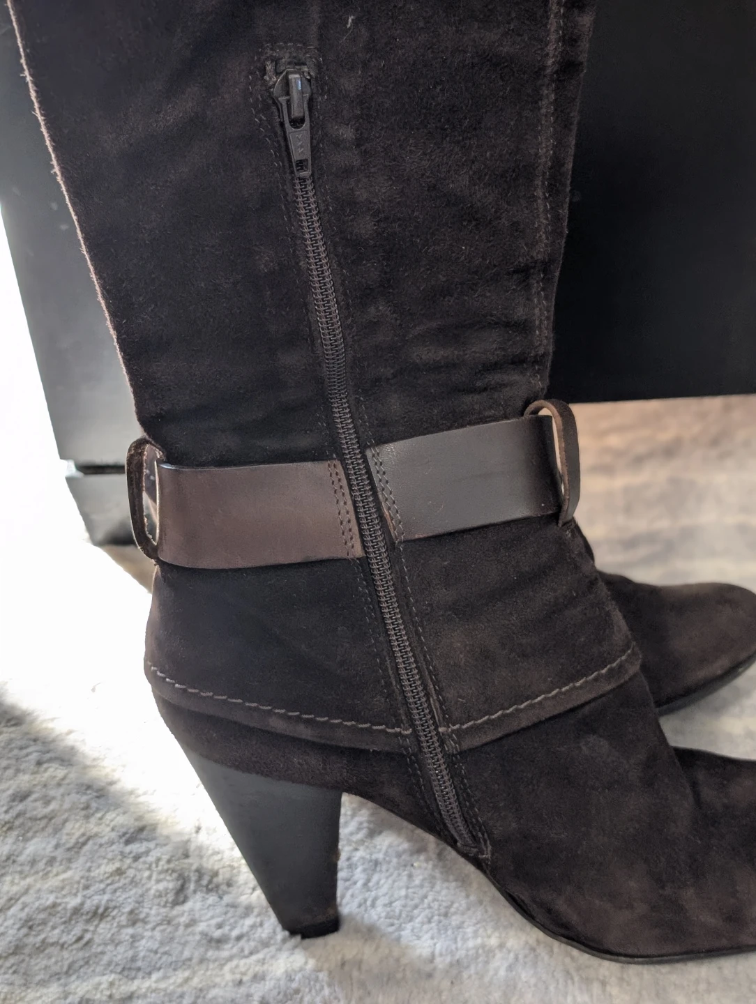 Brown Suede Knee-High Boots with Buckle Detail - photo 4