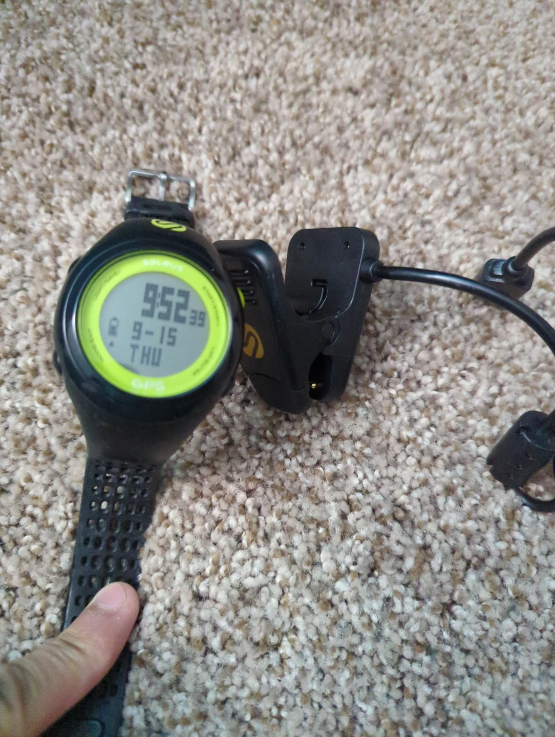 Soleus GPS Watch with Charger