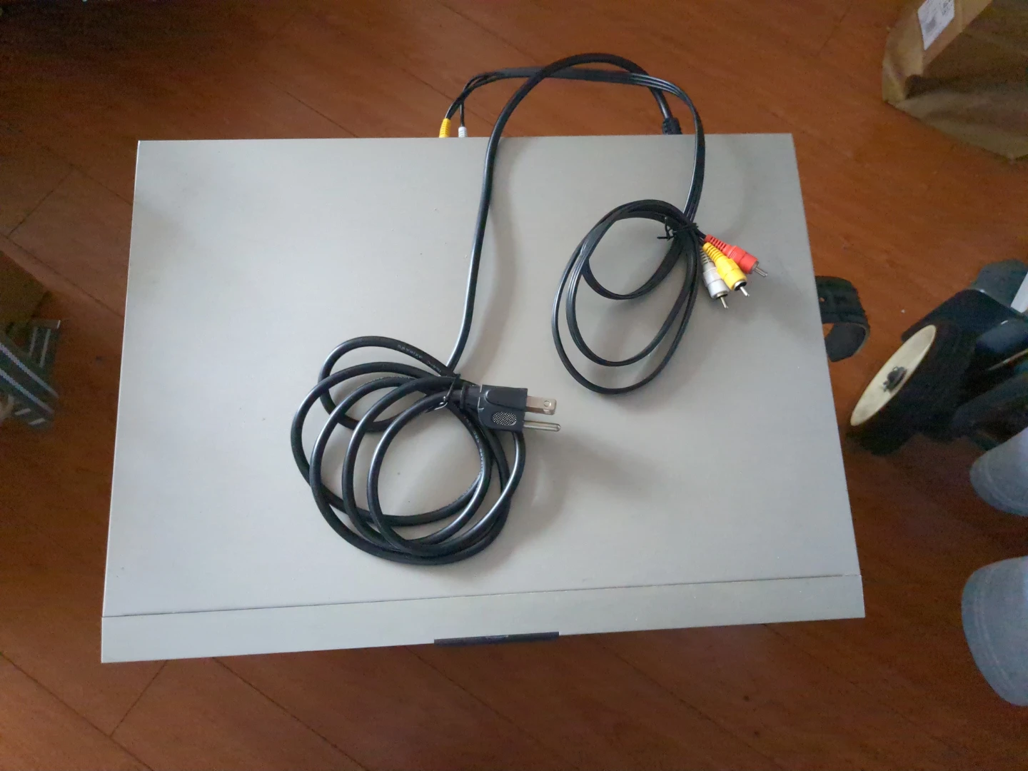 karaoke & DVD player - photo 2