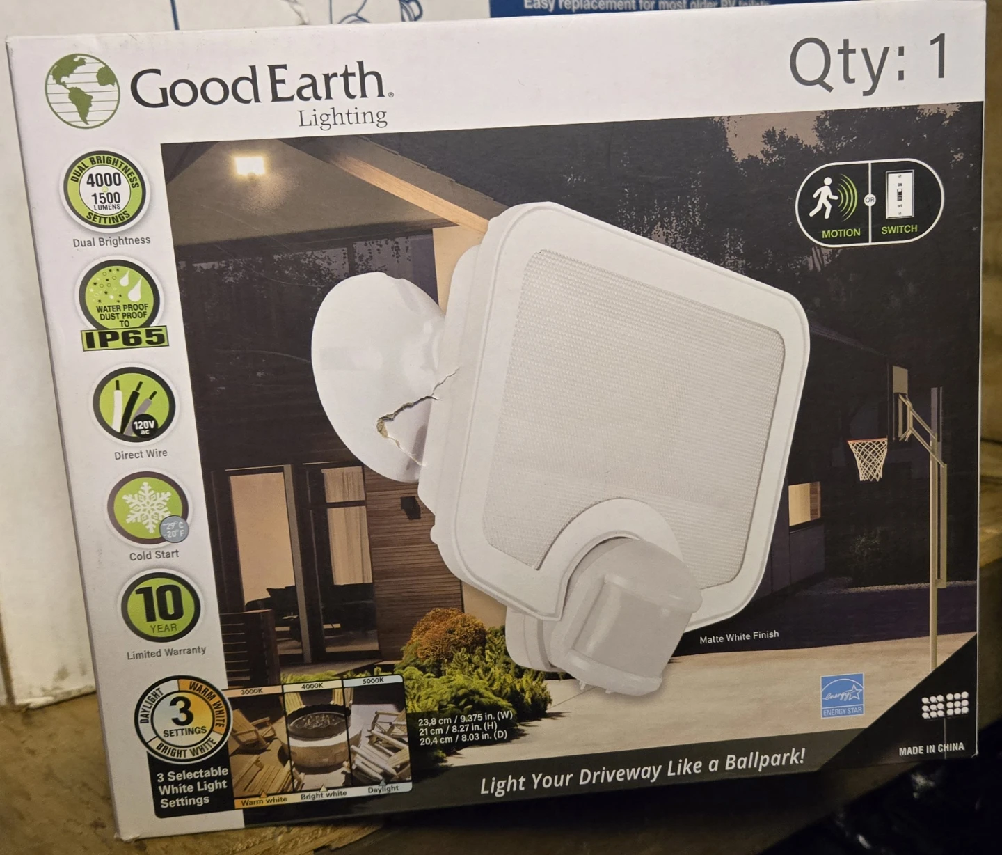 Good Earth Lighting Hyper Bright LED Flood Light