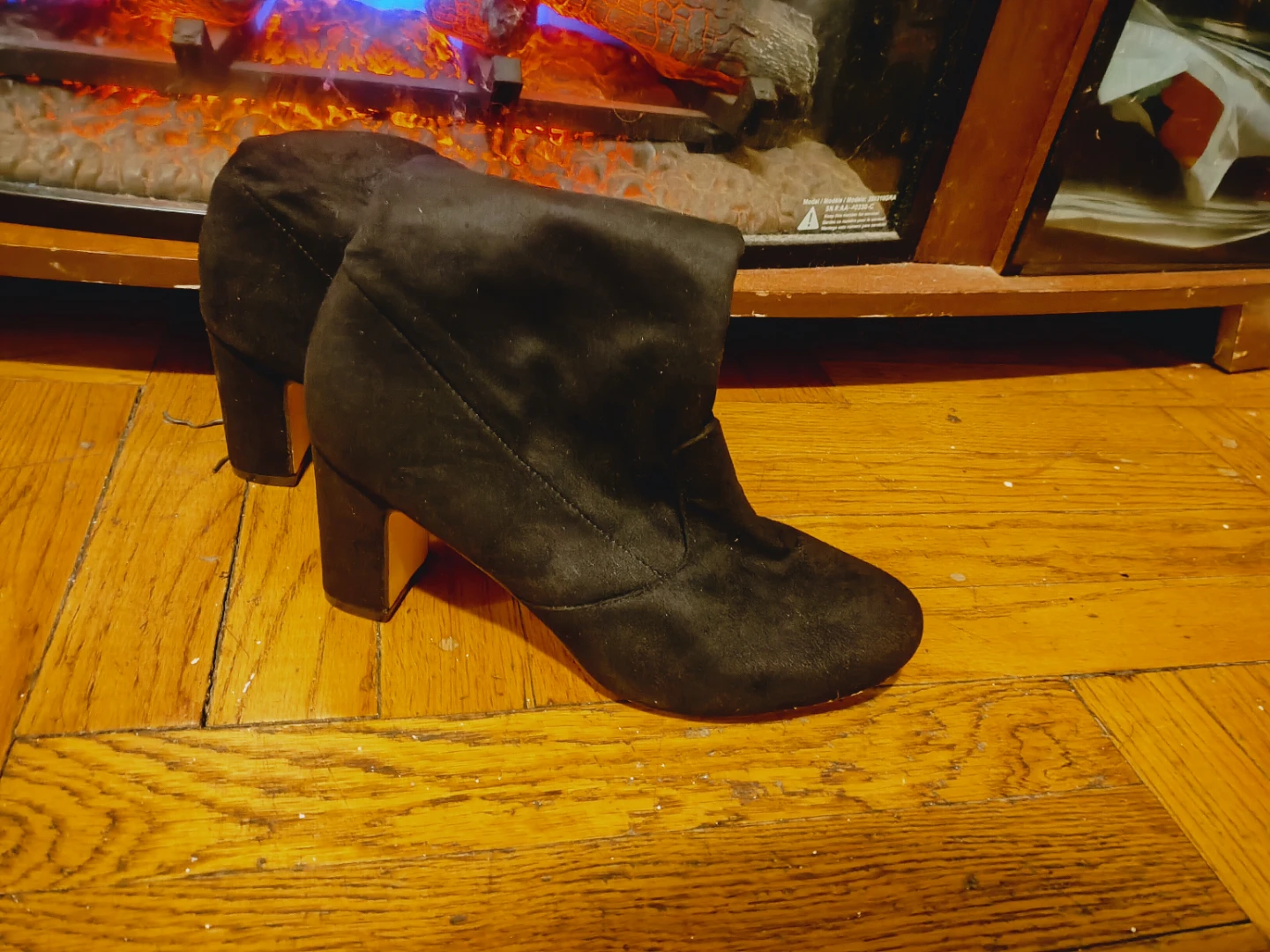 🏆Black Suede Ankle Boots Size 8.5/ 9 - photo 2