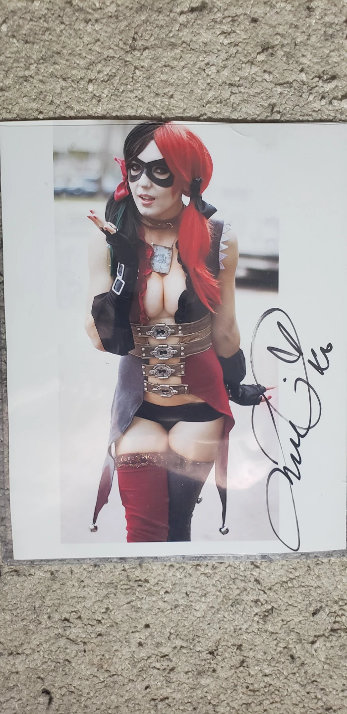 Cosplayer Jessica Nigri Signed Print