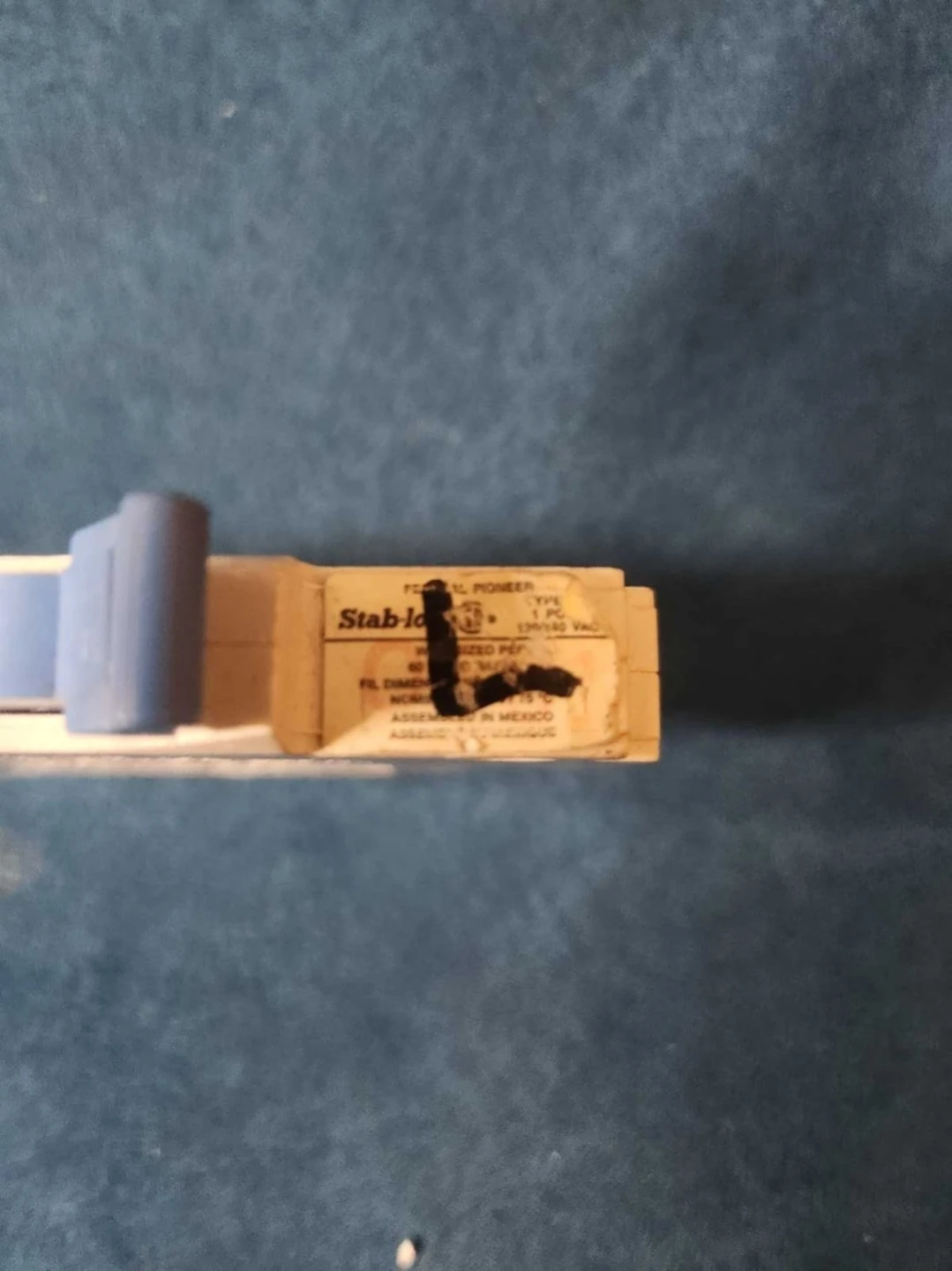 Stab-Lok Circuit Breaker 15A - photo 4