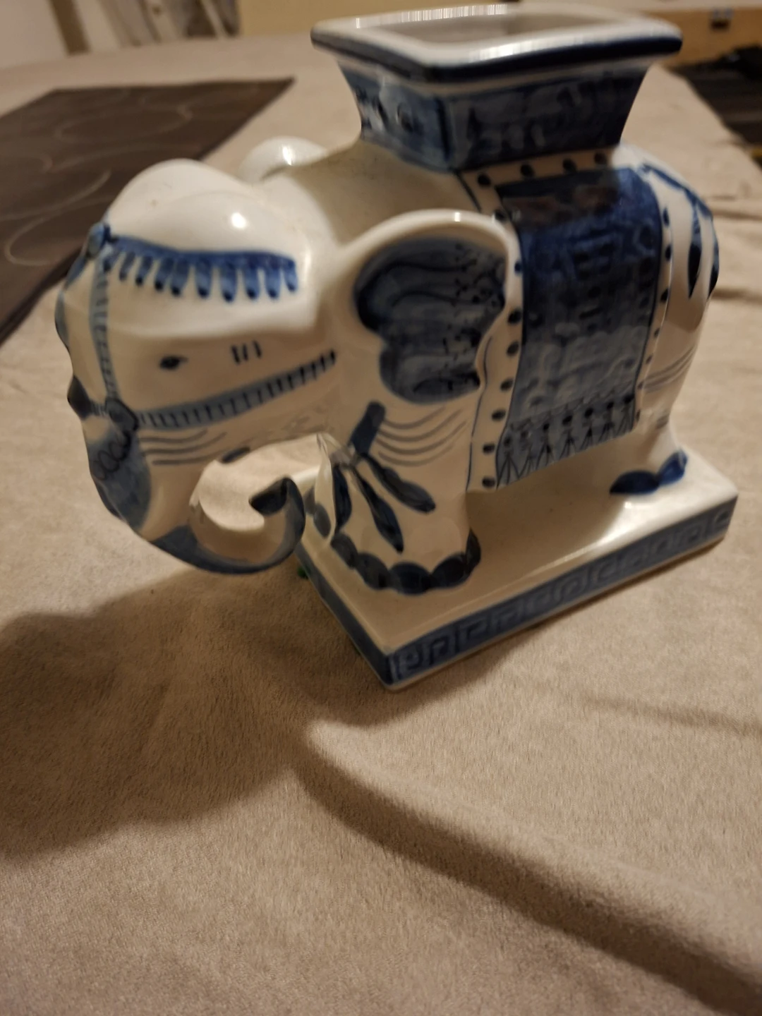Blue and White Ceramic Elephant Candle Holder🏆 - photo 3