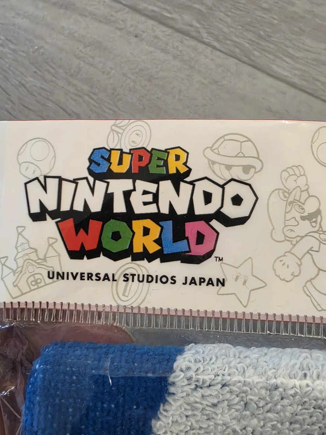 Super Nintendo World Mario Face Towel - photo 3