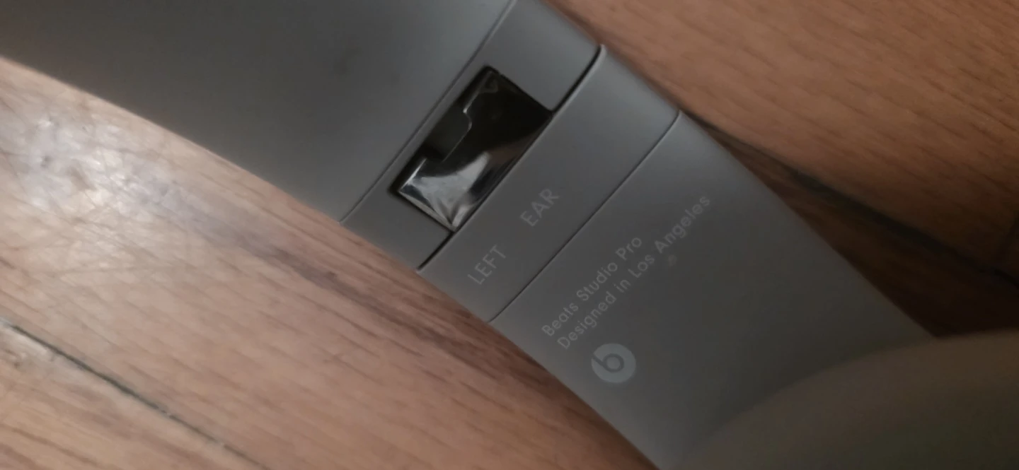 Beats Studio Pro Headphones - photo 2