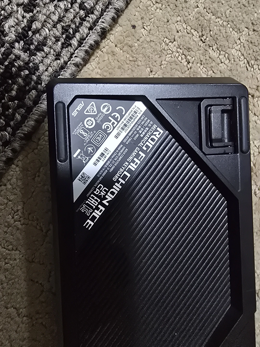 ASUS ROG Falchion ACE Mechanical Gaming Keyboard - photo 4