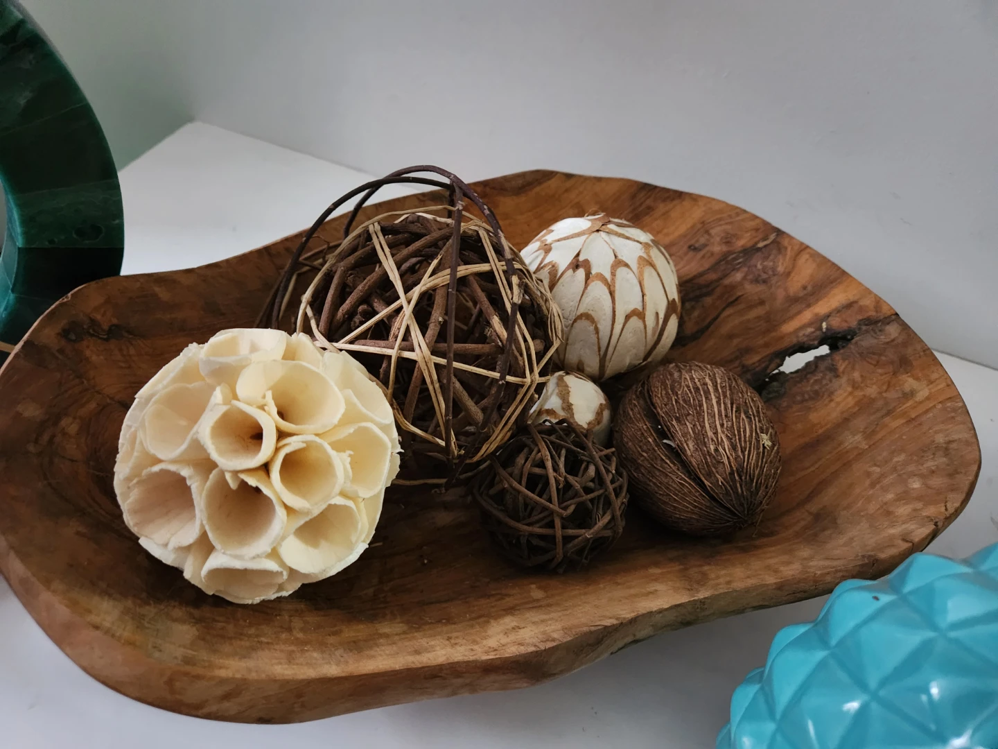 Take all Decorative Bowl with Orbs and Pineapple Figurine - photo 4