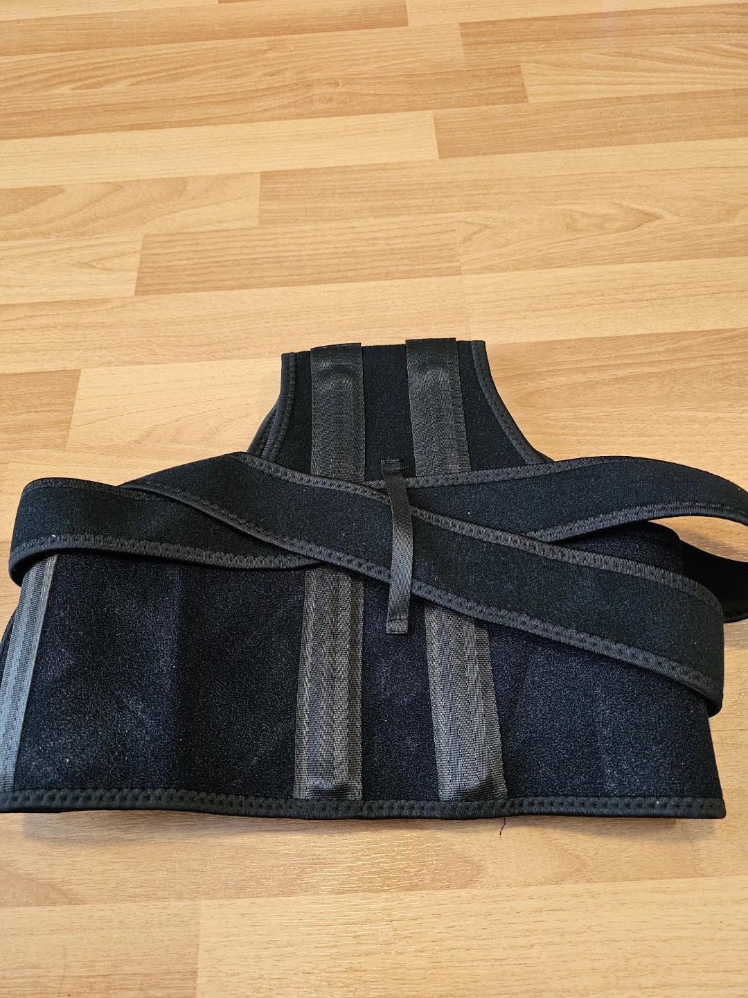 Becarin Back Posture Corrector Brace 🥕 - photo 4