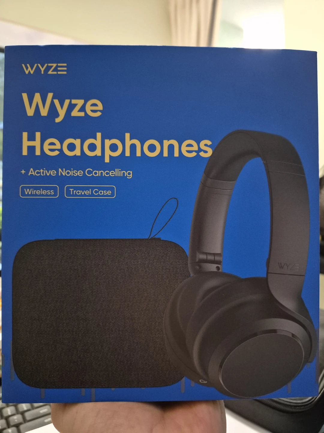 Wyze Headphones with Active Noise Cancelling - Black