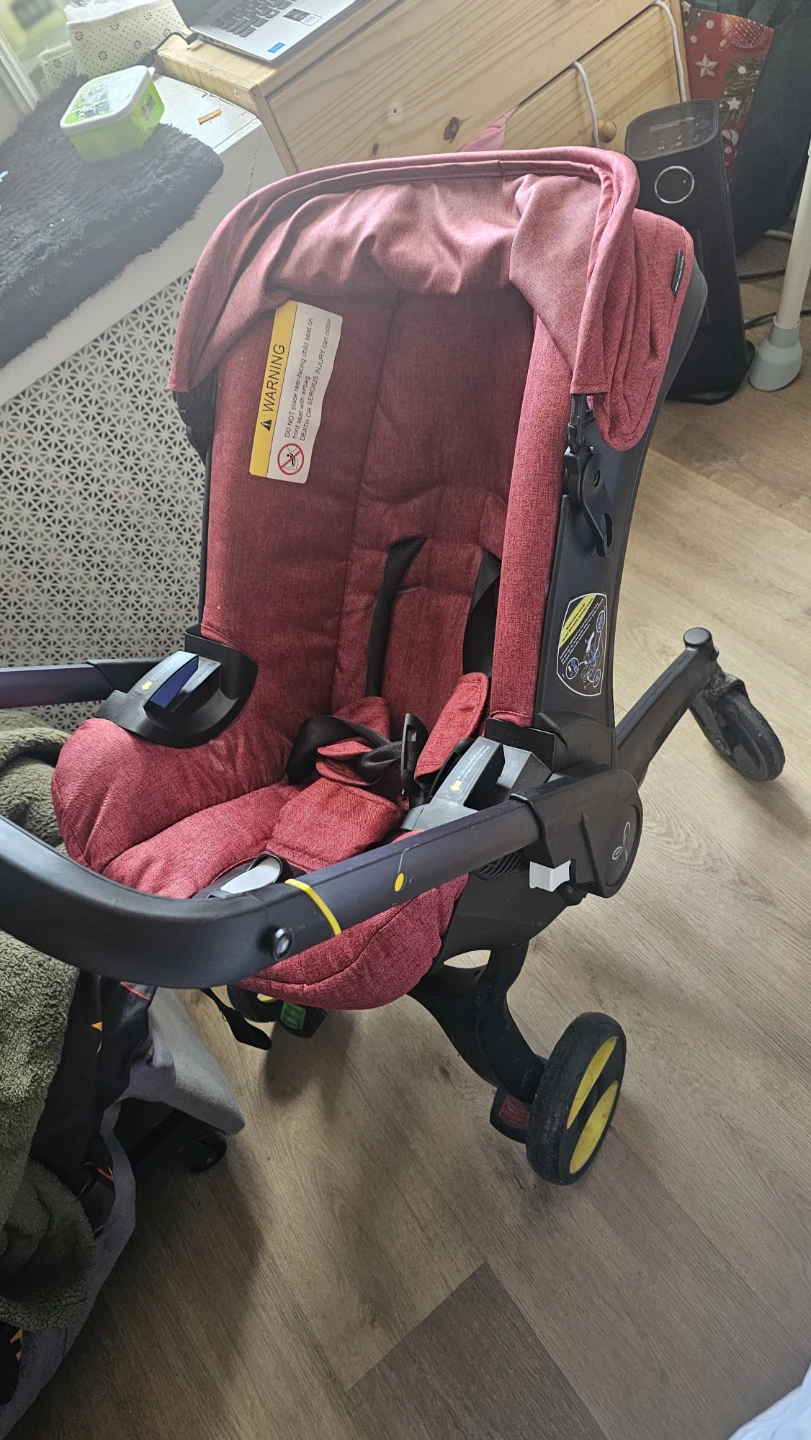 Doona Infant Car Seat and Stroller