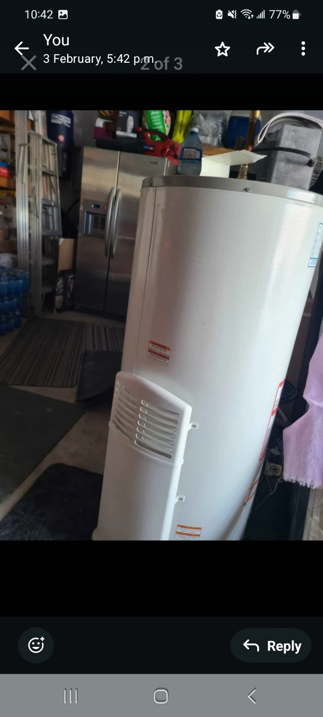 GSW 186 litre tank water heater