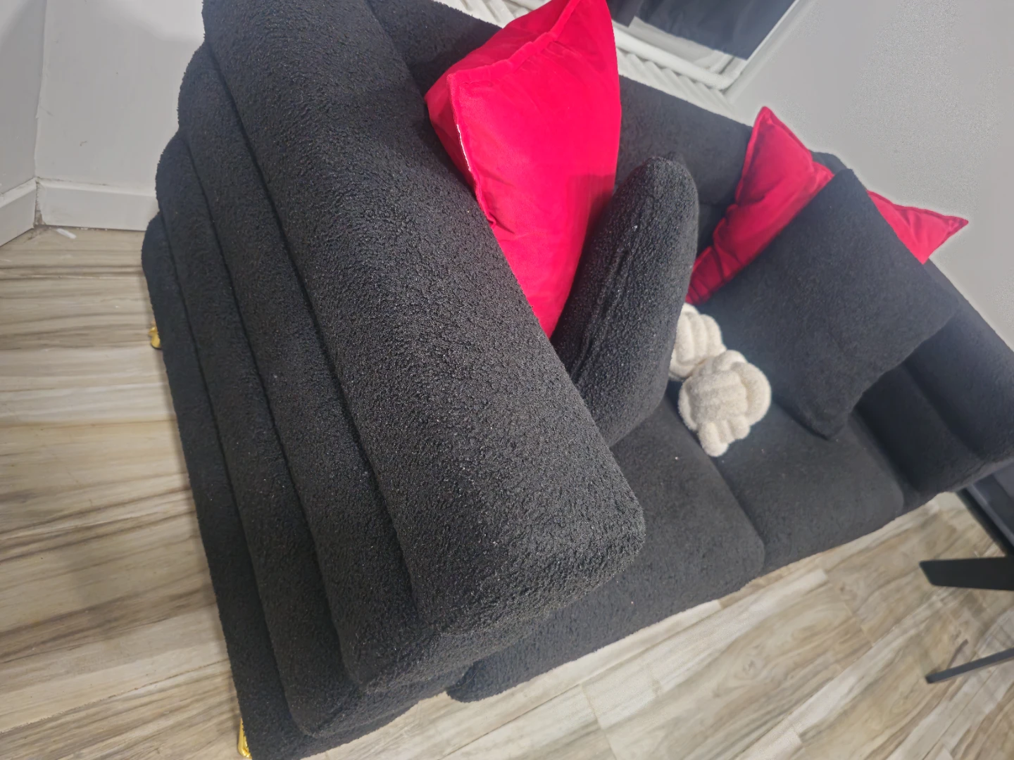 Love Couch - photo 2