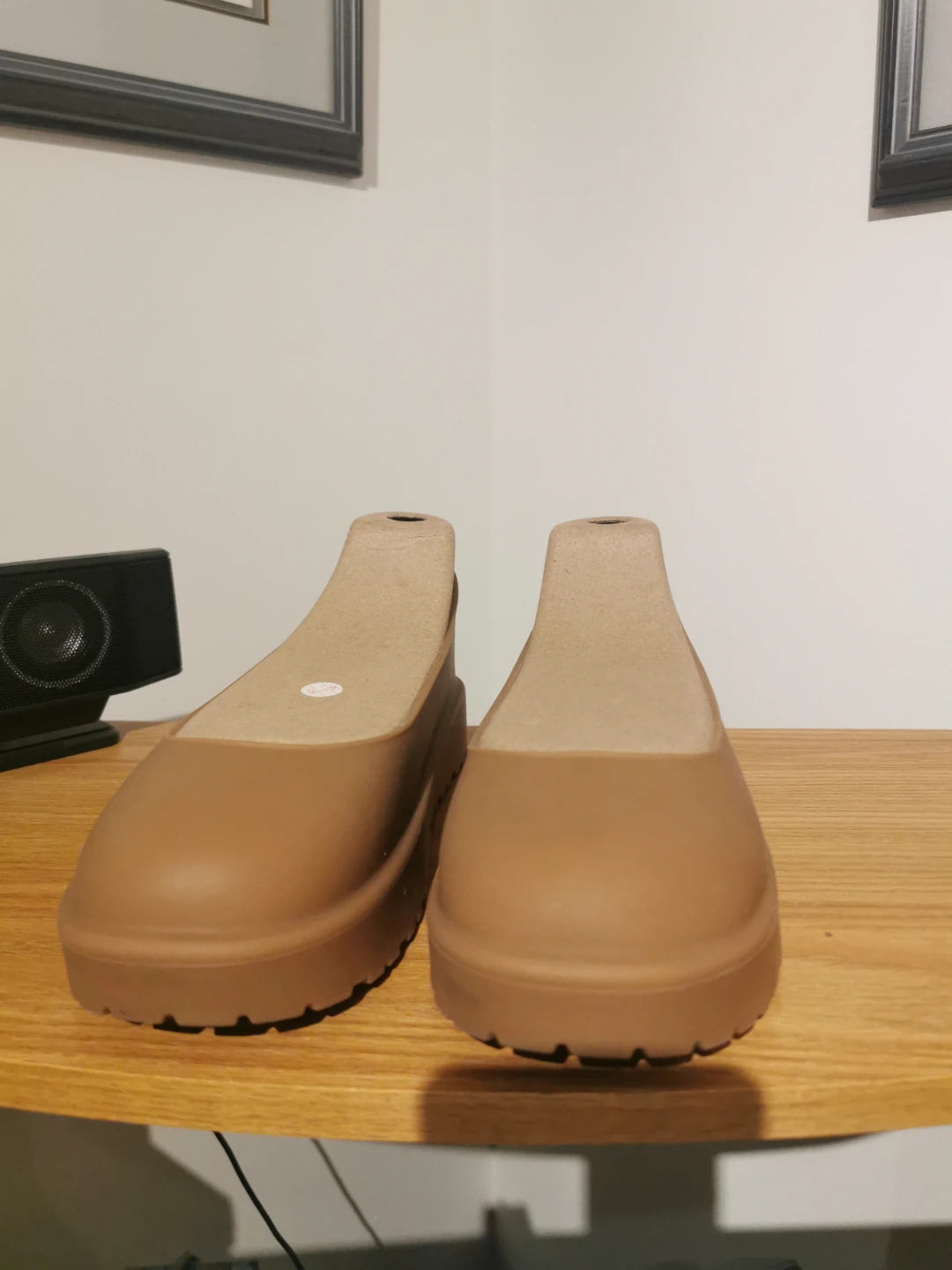 New ugg guard mens s9-11 women's s11-13 - photo 3