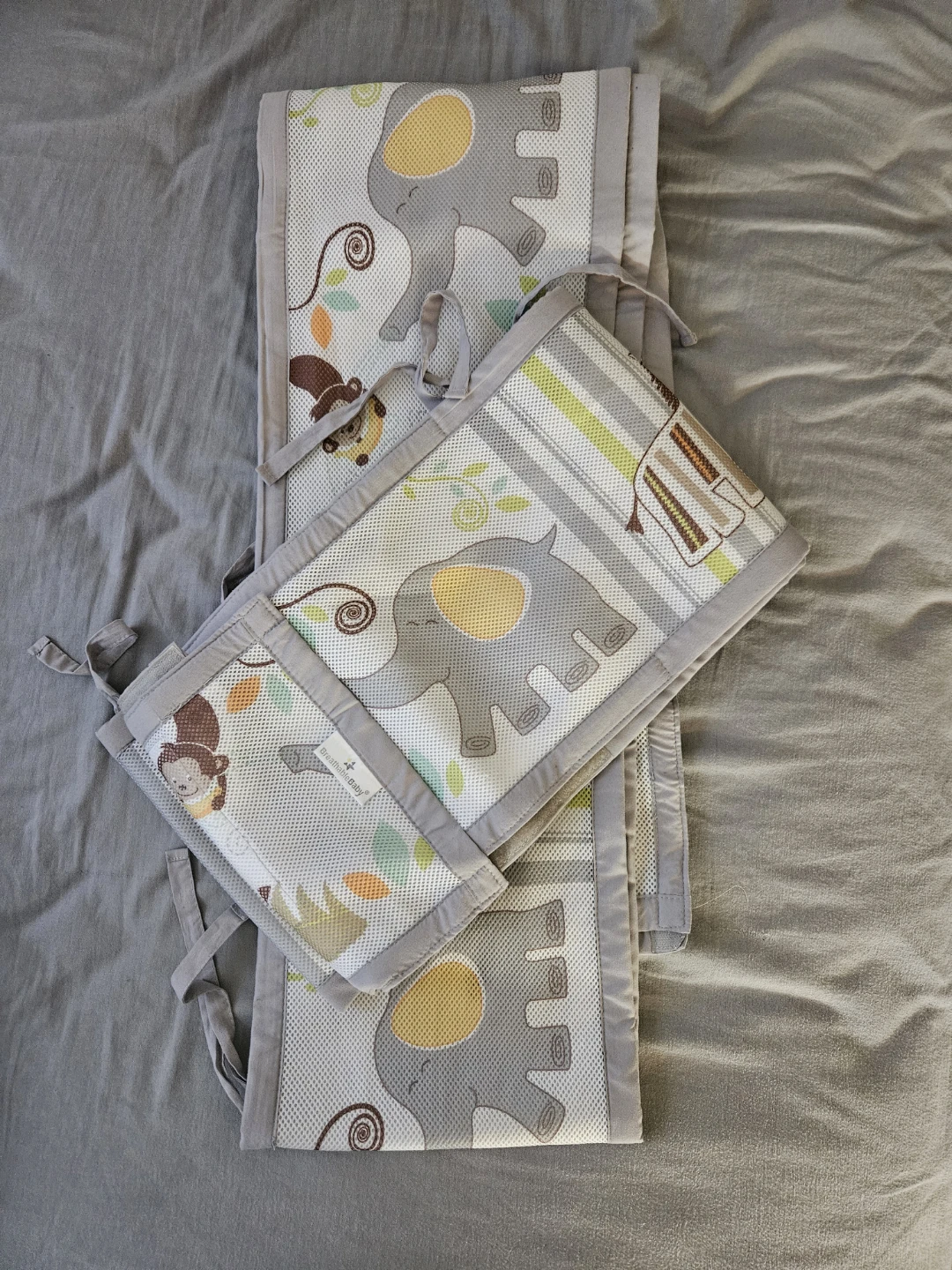 BreathableBaby Crib Liner - Elephant Print