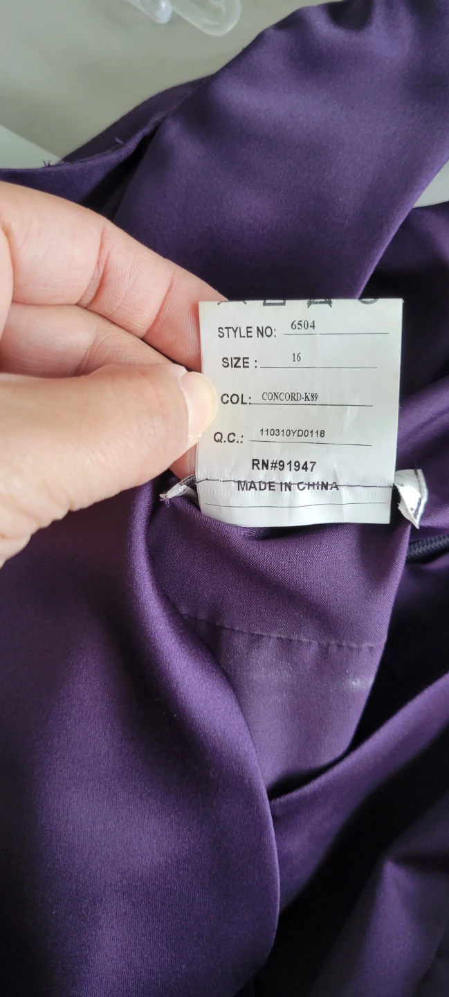 After Six Purple Satin Knee-Length Dress Size 16 - photo 4