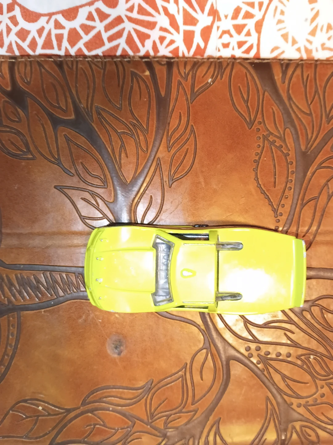 Hot Wheels Circle Tracker Truck Yellow #4 Toy Car - photo 3