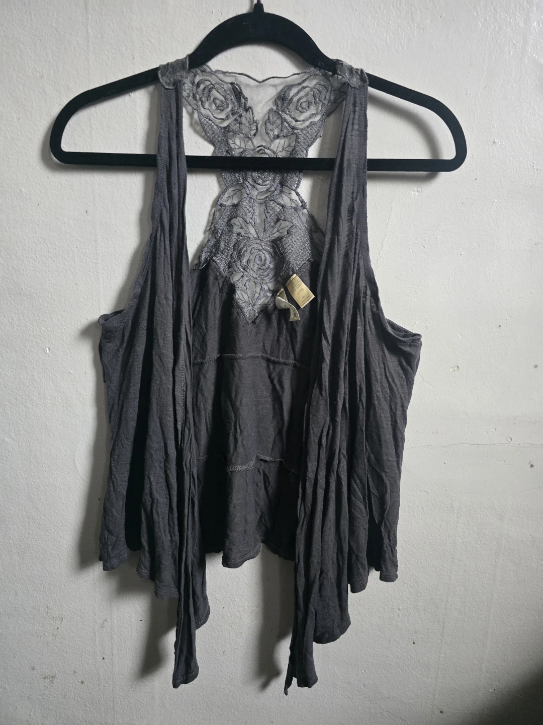 Women's Dark Gray Lace Rose Back Top - photo 5