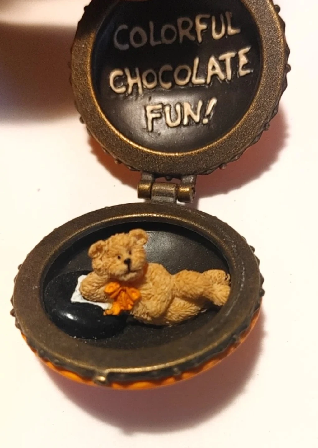 M&M's "Colorful Chocolate Fun!" Trinket Box with Teddy Bear - photo 4