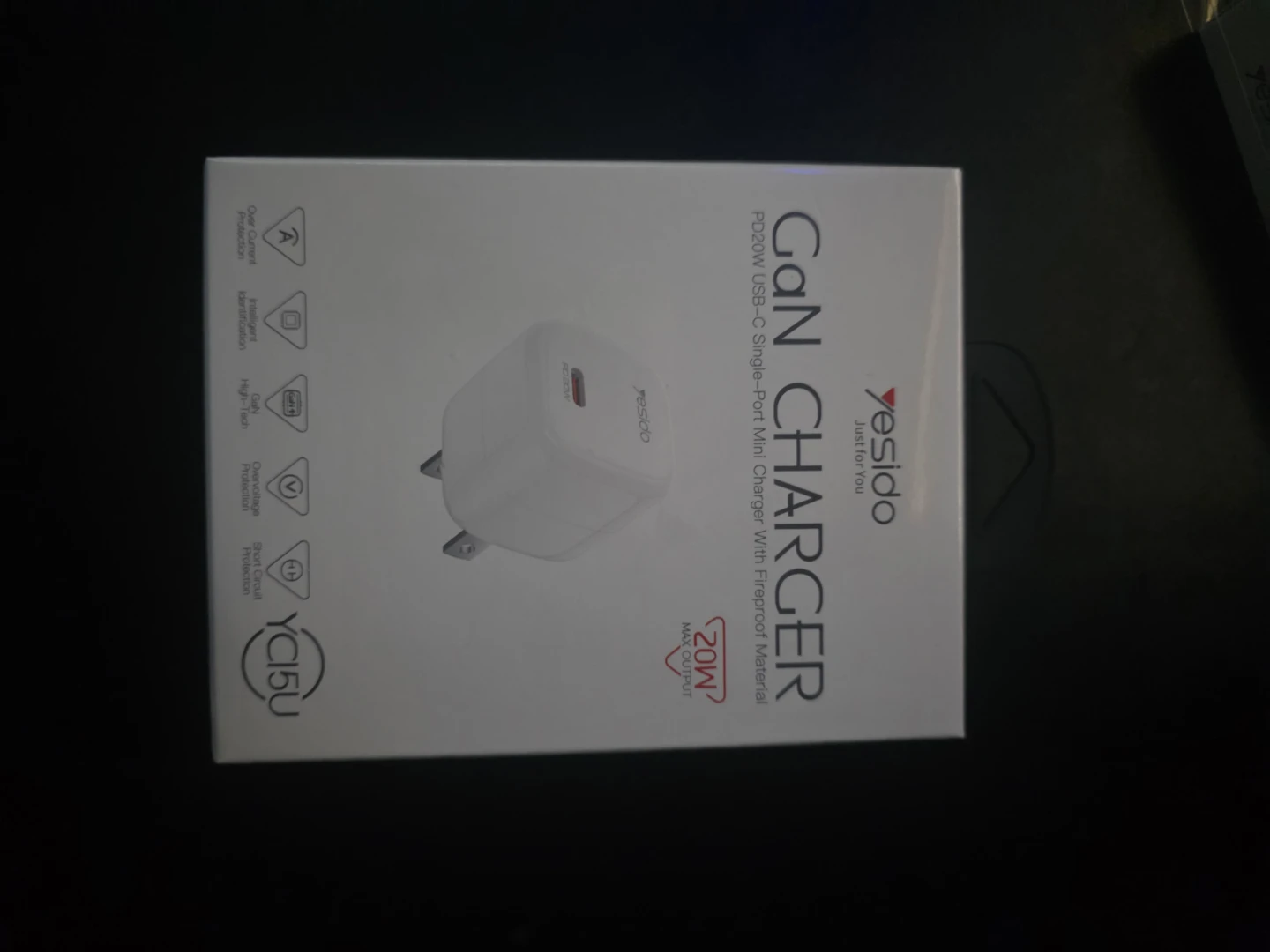 Yesido GaN Charger PD20W USB-C Single-Port Mini Charger - photo 3