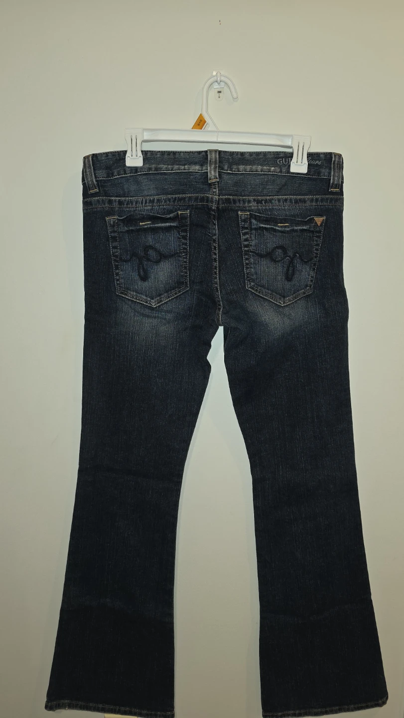 GUESS Jeans Women's Dare Devil Stretch Flare Bootcut  Size 31 - photo 2