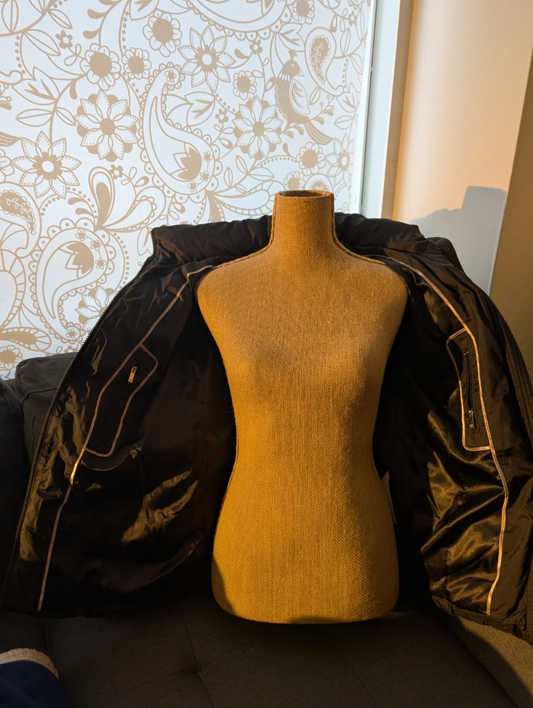 Calvin Klein Puffer Jacket with Fur Hood - Black - Size S/P - photo 2